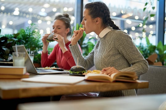 education_website_0000_dining services-customize your dining experience-students eating in college cafe