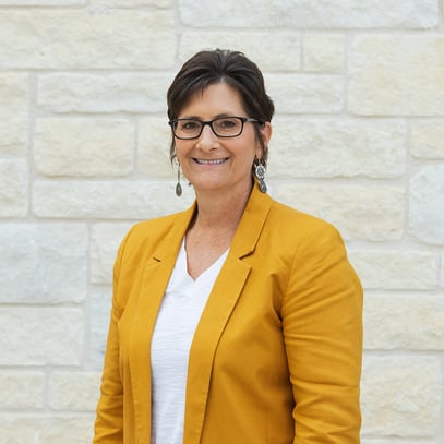 Debra Dowden 2019-v02-web